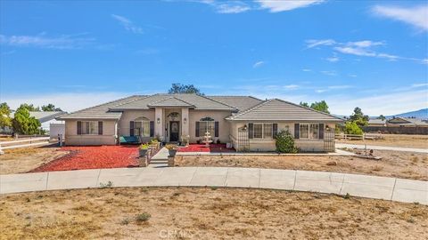 Photo of 12730 Fir Street, Oak Hills, CA 92344 (MLS # IV25268285)