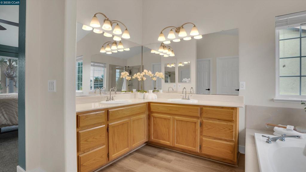 BRENTWOOD - Residential