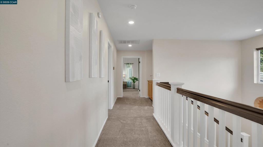 BRENTWOOD - Residential