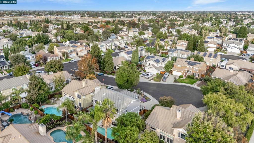 BRENTWOOD - Residential