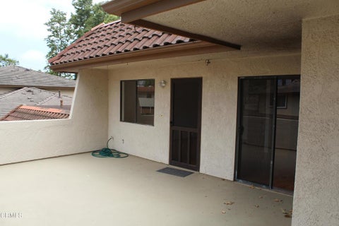Tiny photo for 734 Yeats Lane, Ventura, CA 93003 (MLS # V1-37278)