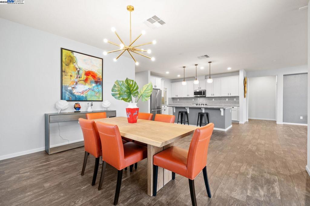 SUMMERLAKE - Residential