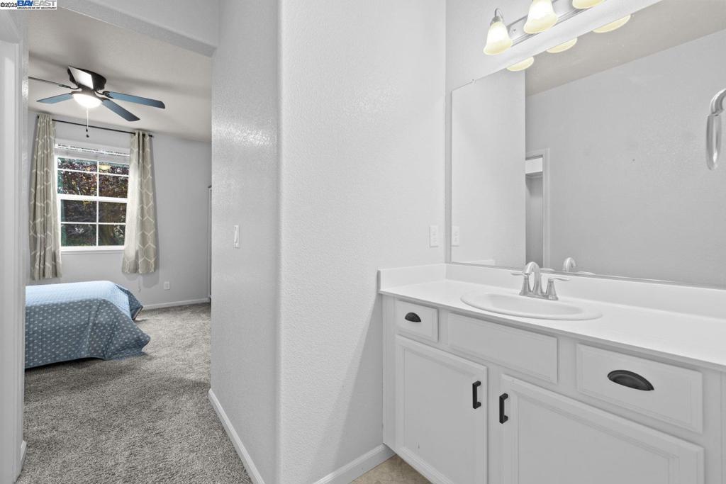 SUMMERLAKE - Residential