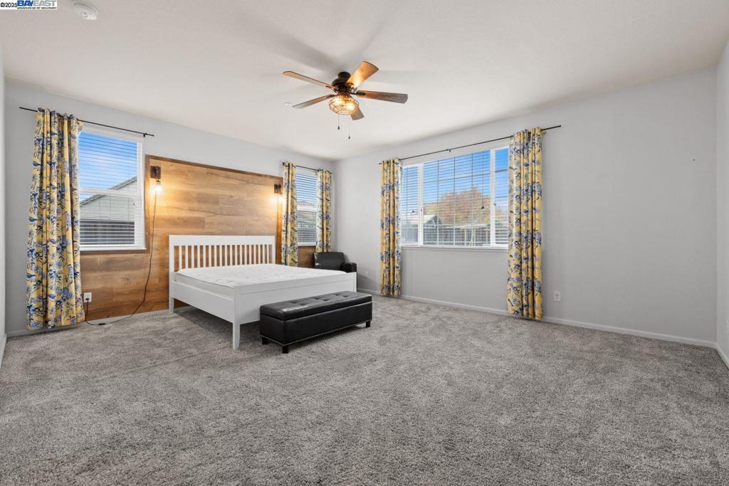 SUMMERLAKE - Residential