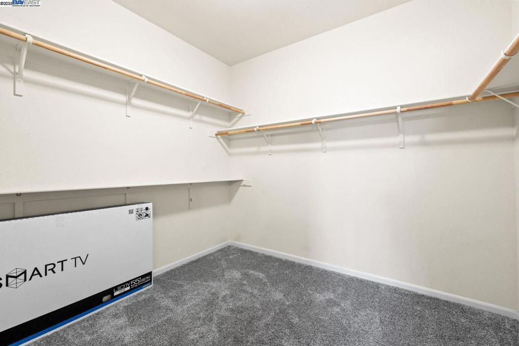 SUMMERLAKE - Residential