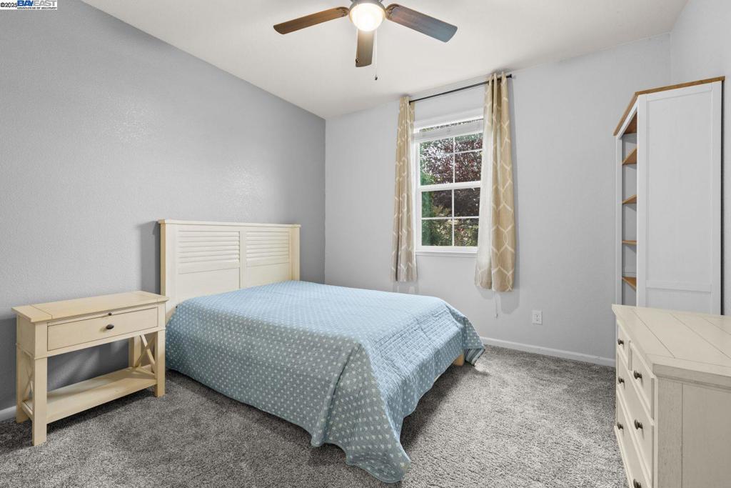 SUMMERLAKE - Residential