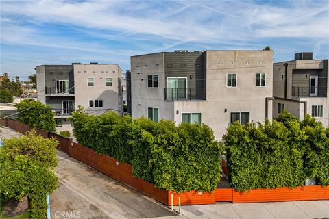 Photo of 1820 Thurman Street #1818 1/2, Los Angeles, CA 90019 (MLS # BB26131348)