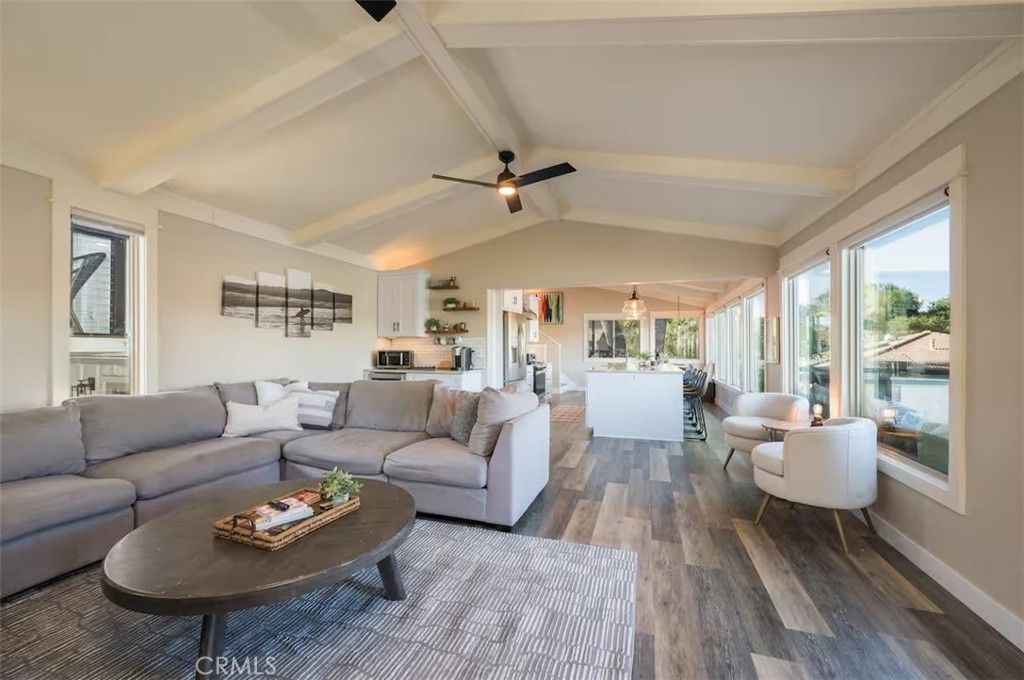 listing image 130725566670467231712