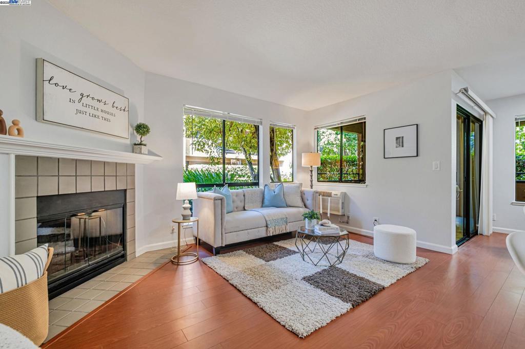Rare opportunity to own this "Ground Floor Corner Unit" villa in the Monte Merano community. Beautifully maintained corner unit offering 2 spacious bedrooms and 2 full private bathrooms. With an open and inviting layout, this home is a perfect for modern living, entertaining, or work from home in comfort. Gourmet chefs kitchen with bar top seating with plenty of cabinet space. Washer and dryer in unit. Assigned two parking space next to one another, secure gate, and a bonus storage space. Elevator and stairs accessible for your convenience. Community offers tennis court, pool/spa, gym, bicycle parking, green belt, and more! Enjoy a nice stroll to our famous Lake Elizabeth Park (min away), BART, Easy Access to 880/680/84 freeway for the commuters, Telsa factory, Whole foods, Shopping centers, Philz coffee, and many more to enjoy!