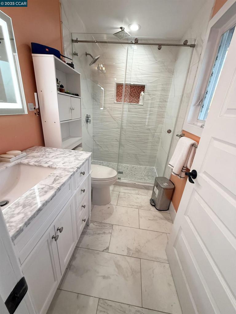 CARRIAGE HILLS - Residential