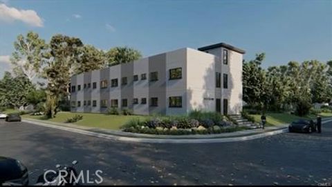 14233 Delano Street Van Nuys CA 91401