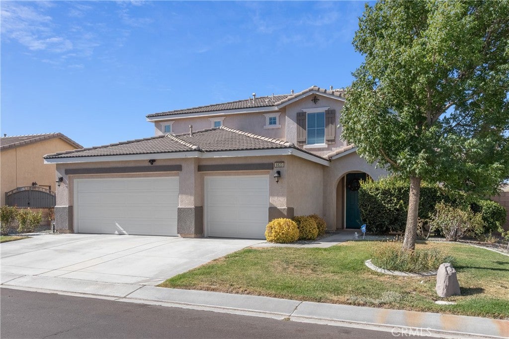 8823 Mora Court