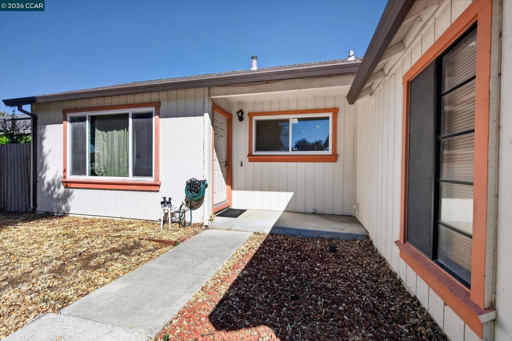 509 Hacienda Ln