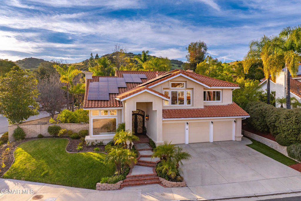 2605 Grandoaks Drive