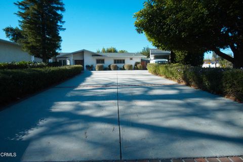 Photo of 1781 El Monte Drive, Thousand Oaks, CA 91362 (MLS # V1-34870)