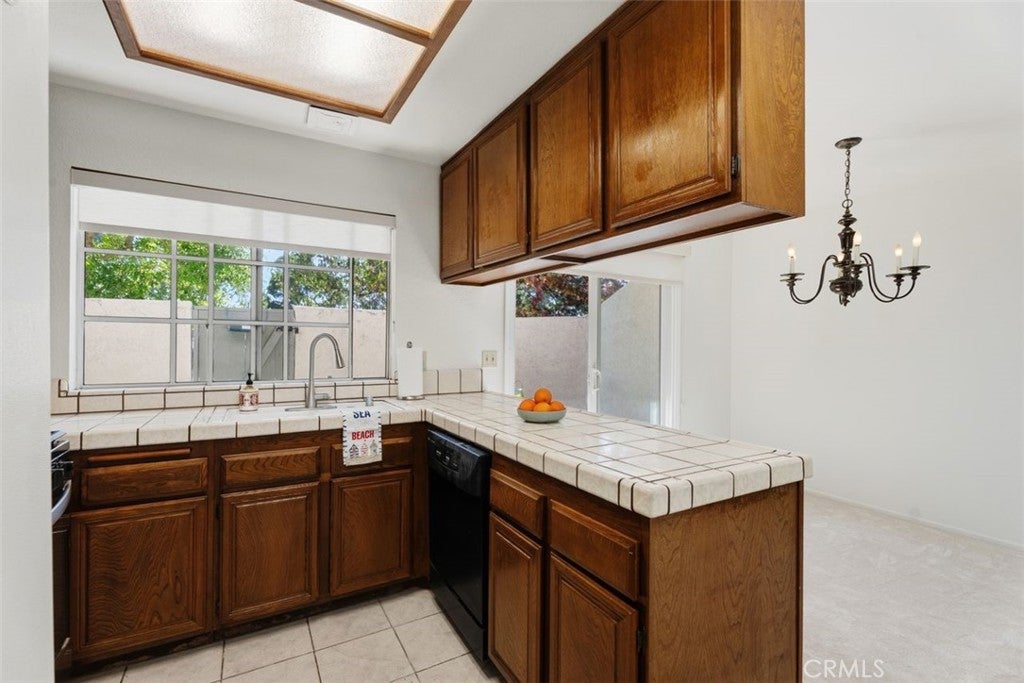 34 Exeter, Irvine CA 92612 - Photo 15