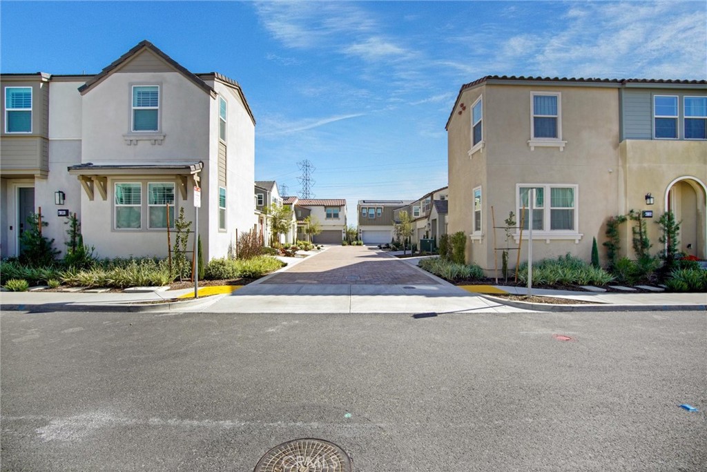 4105 S Sunflower Paseo