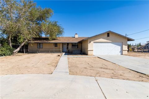 Photo of 19014 Vine St, Hesperia, CA 92345 (MLS # HD26081510)