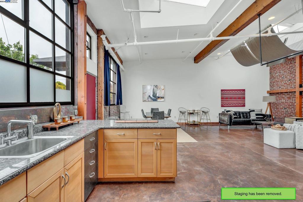 FRUITVALE - Residential