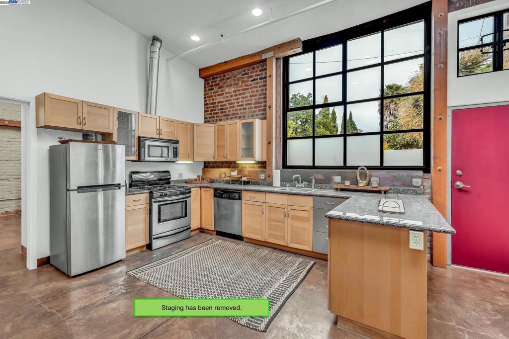 FRUITVALE - Residential