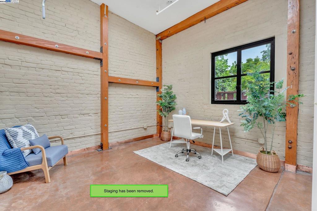 FRUITVALE - Residential