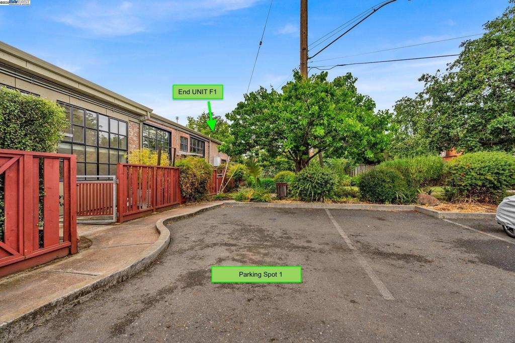 FRUITVALE - Residential