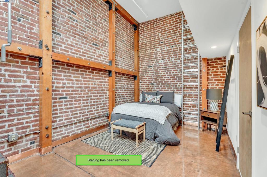 FRUITVALE - Residential