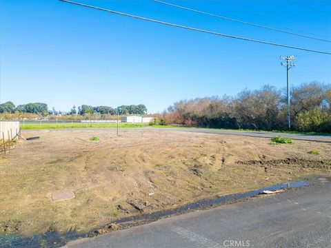 Tiny photo for 1638 Aloha Place, Oceano, CA 93445 (MLS # PI26002721)