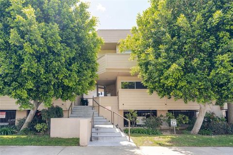 Photo of 9920 Jordan Avenue #9, Chatsworth, CA 91311 (MLS # SR26076491)