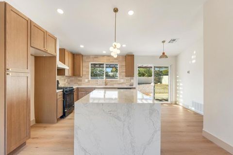 Tiny photo for 68045 Vista Chino, Cathedral City, CA 92234 (MLS # 219146764DA)