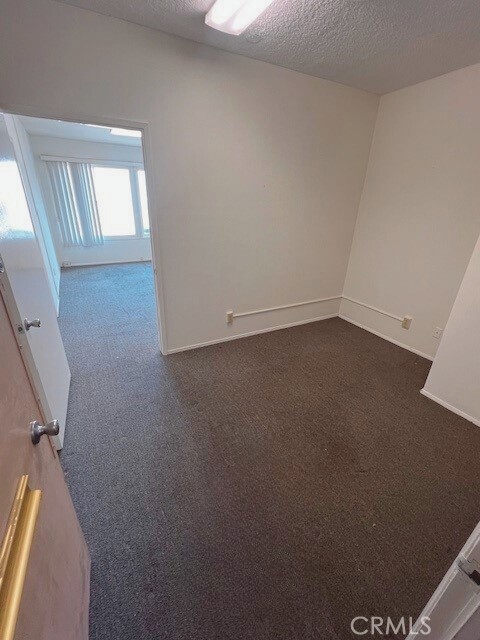 2100 N Sepulveda Boulevard 36