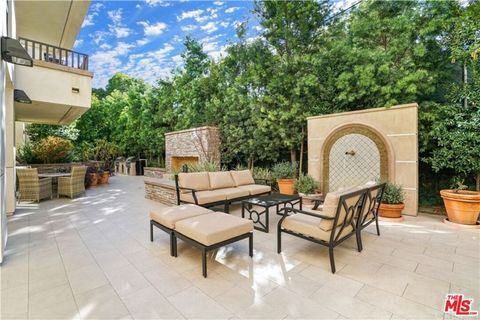 Tiny photo for 5015 Balboa Boulevard #103, Encino, CA 91316 (MLS # 26660851)