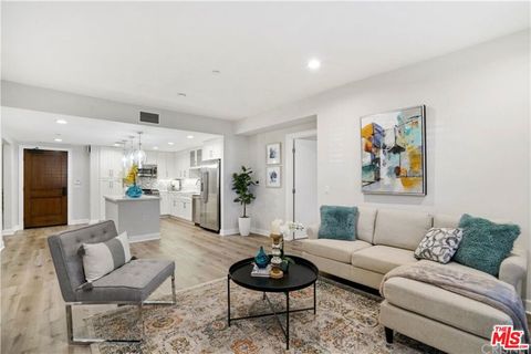 Tiny photo for 5015 Balboa Boulevard #103, Encino, CA 91316 (MLS # 26660851)