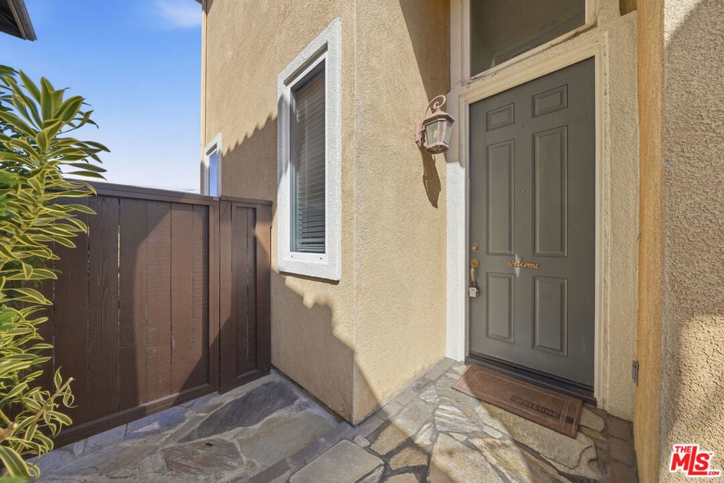 1021 Topaz Lane