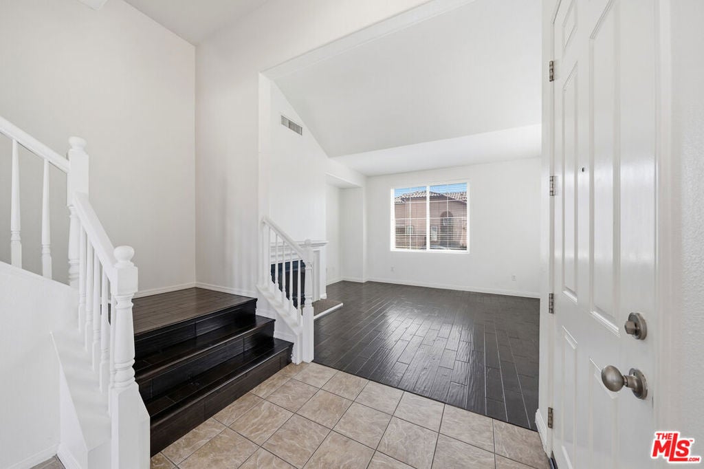 1021 Topaz Lane