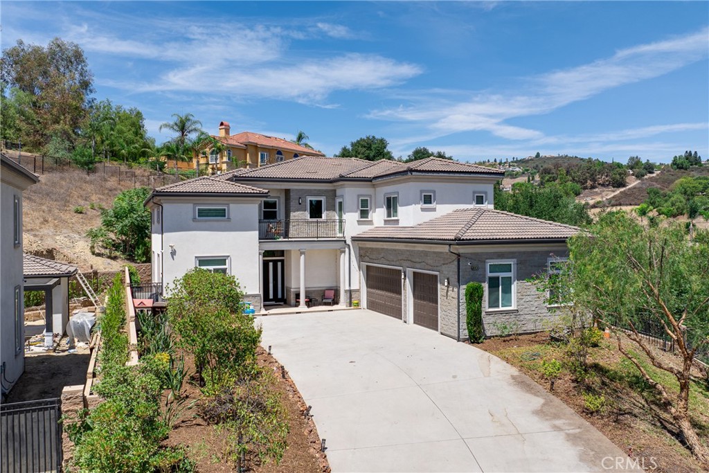 1330 Waterbrook Circle