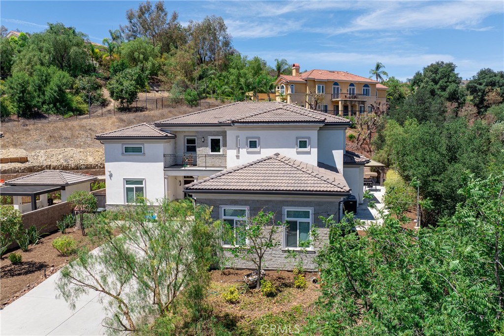 1330 Waterbrook Circle