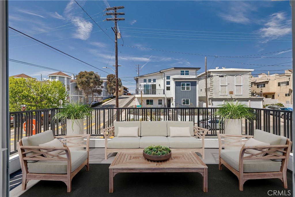 2100 Carnegie Lane