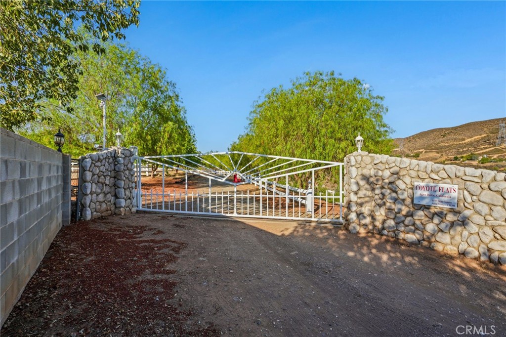 Custom Agua Dulce (CADUL) - Residential