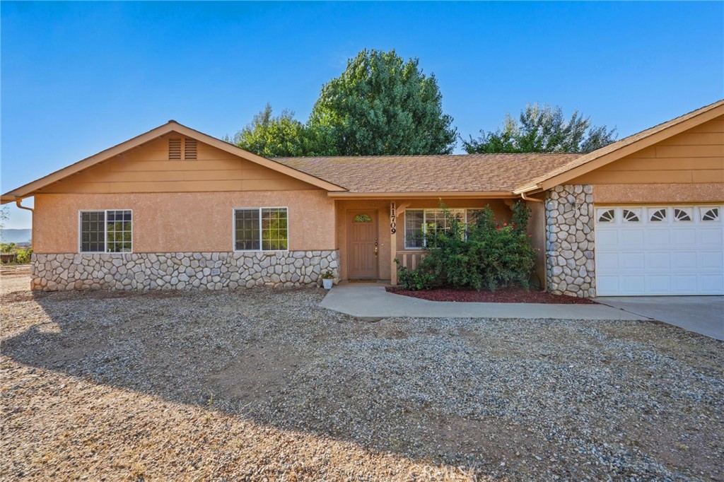 Custom Agua Dulce (CADUL) - Residential