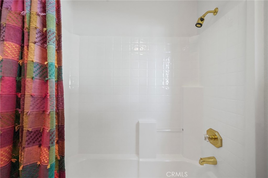Custom Agua Dulce (CADUL) - Residential