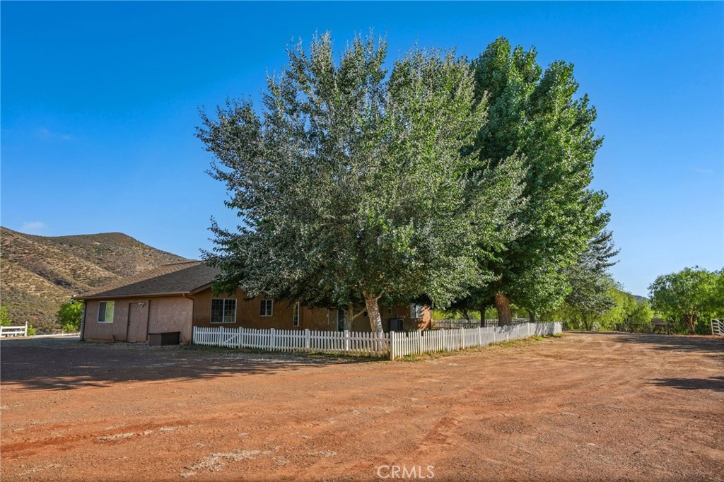 Custom Agua Dulce (CADUL) - Residential
