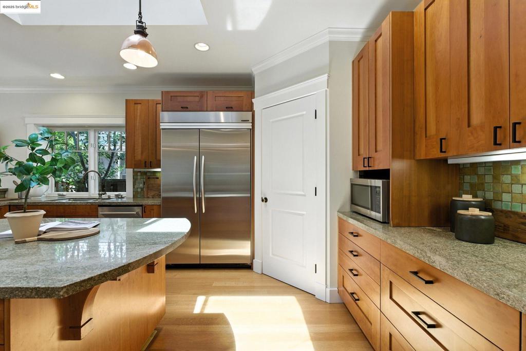 Not Listed - Residential