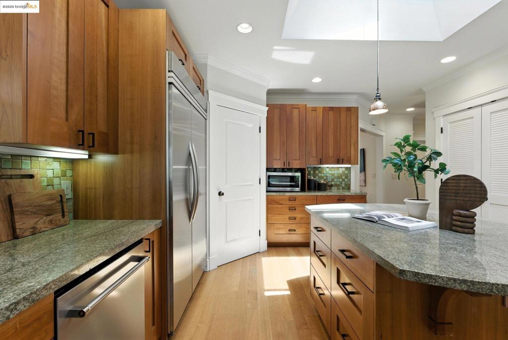 Not Listed - Residential