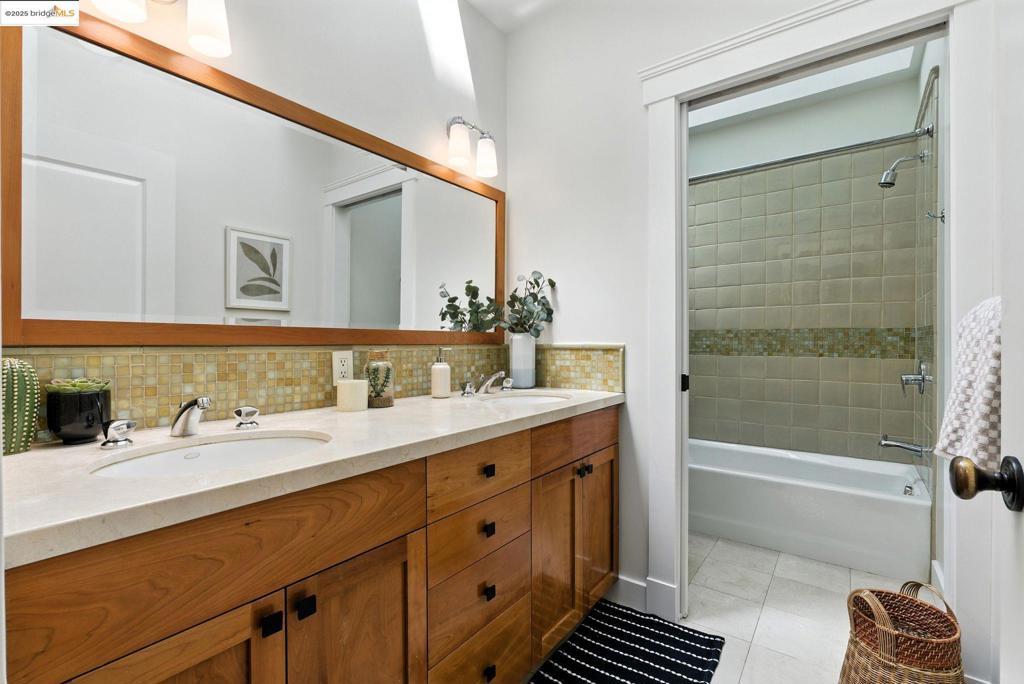 Not Listed - Residential