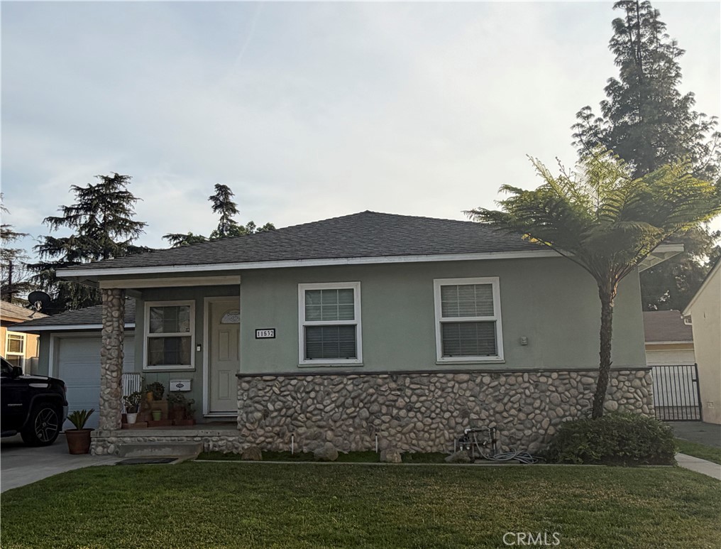 Properties 1 11532 Wildflower