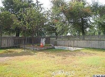 Properties 2 11532 Wildflower