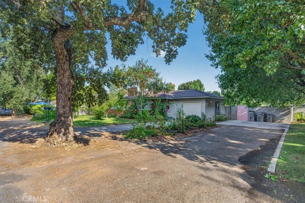 226 W Gettysburg