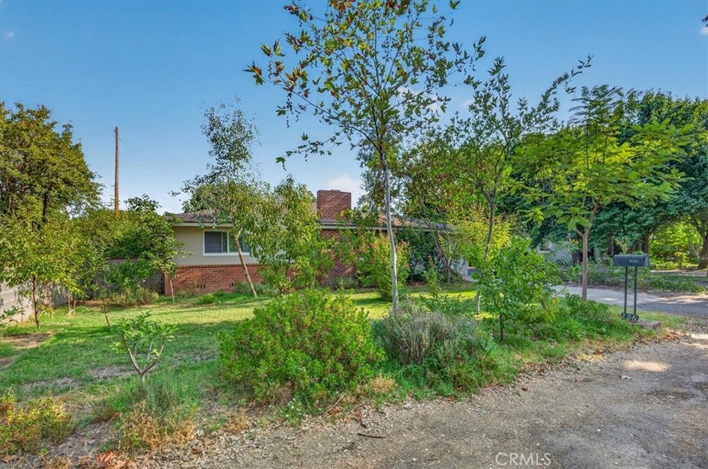 226 W Gettysburg