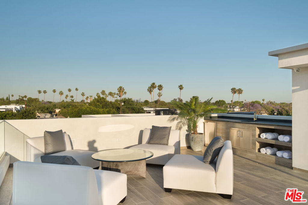 Properties 3 627 N Vista Street